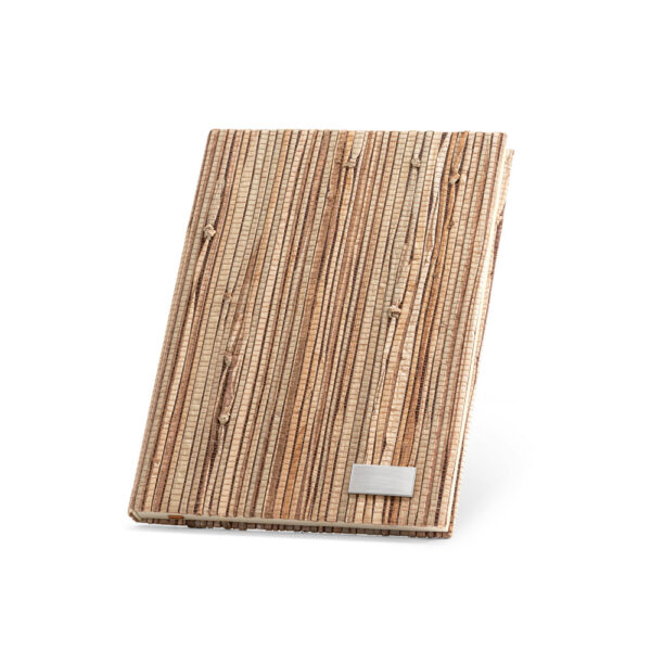 Caderno A5 em palha natural com folhas pautadas recicladas - Brinde Corporativo Personalizado | Enova