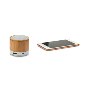 Caixa de som em bambu com microfone - Brinde Corporativo Personalizado | Enova