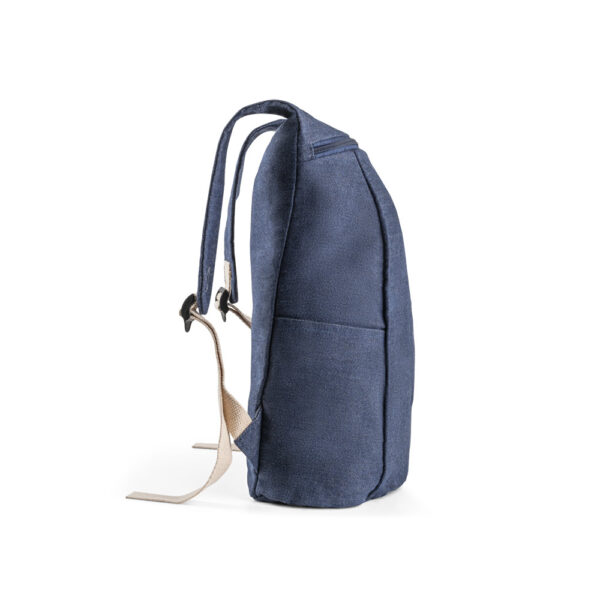 Mochila casual em denim reciclado (300 g/m²) - Brinde Corporativo Personalizado | Enova