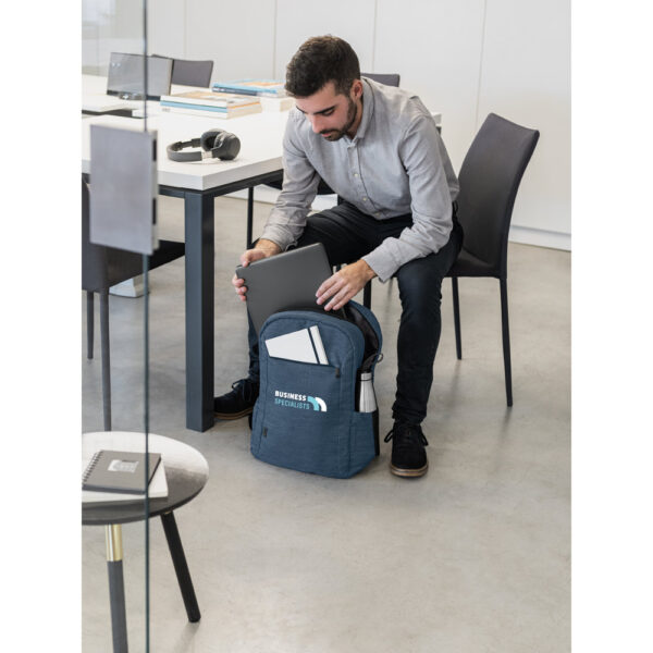 Mochila para notebook portátil em 300D poliéster reciclado (100% rPET) 15'6" - Brinde Corporativo Personalizado | Enova