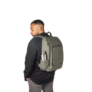 Mochila para notebook em 600D, poliéster reciclado (100% rPET), de alta densidade, com revestimento resistente à água 16" - Brinde Corporativo Personalizado | Enova