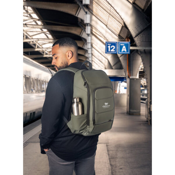 Mochila para notebook em 600D, poliéster reciclado (100% rPET), de alta densidade, com revestimento resistente à água 16" - Brinde Corporativo Personalizado | Enova