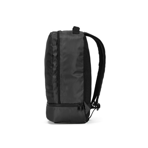 Mochila em 290T poliéster reciclado em sarja com forro em 210D poliéster reciclado - Brinde Corporativo Personalizado | Enova