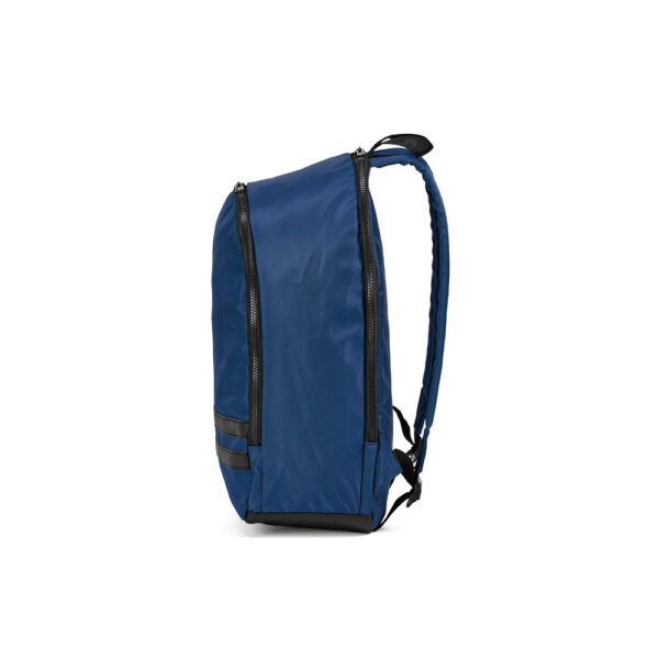Mochila em 290T poliéster reciclado (100% rPET) em sarja com forro em 210D poliéster reciclado 15" - Brinde Corporativo Personalizado | Enova