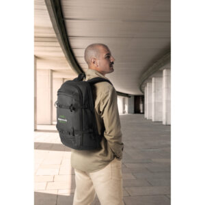 Mochila para notebook em 900D poliéster reciclado de alta densidade com revestimento resistente à agua 17'3" - Brinde Corporativo Personalizado | Enova