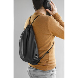 Sacola tipo mochila em poliéster reciclado 190T (100% rPET) - Brinde Corporativo Personalizado | Enova