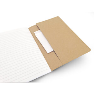 Caderno A5 em cartão kraft reciclado com páginas pautadas - Brinde Corporativo Personalizado | Enova