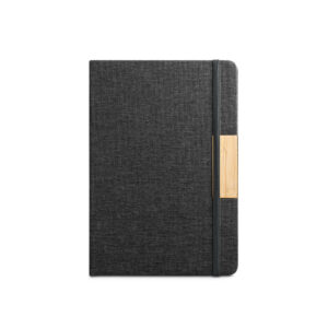 Caderno A5 em tecido poliéster 100% reciclado (100% rPET) com folhas pautadas - Brinde Corporativo Personalizado | Enova