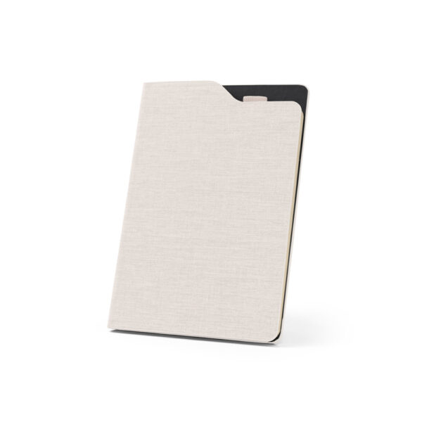 Caderno A5 de capa dura em tecido poliéster 100% reciclado (100% rPET) com folhas pautadas - Brinde Corporativo Personalizado | Enova