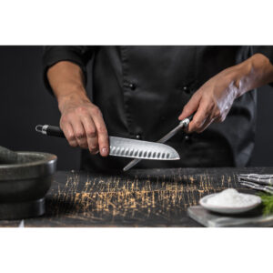 Kit churrasco em estojo de alumínio com 5 utensílios em aço inox e alumínio - Brinde Corporativo Personalizado | Enova
