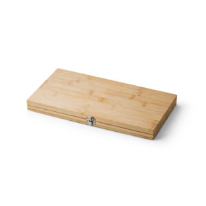Kit churrasco em caixa bambu com 4 utensílios em aço inox e bambu - Brinde Corporativo Personalizado | Enova