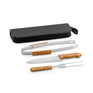 Kit churrasco em estojo de 210D com 3 utensílios em aço inox e madeira de seringueira - Brinde Corporativo Personalizado | Enova