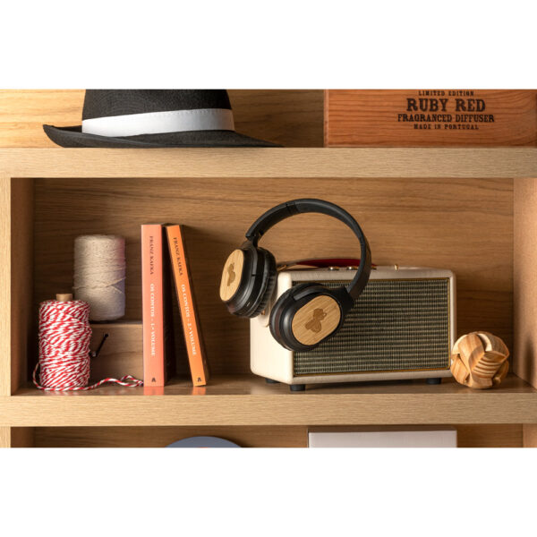 Fones de ouvido wireless em bambu e ABS - Brinde Corporativo Personalizado | Enova