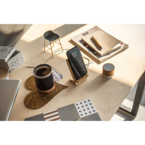 Carregador wireless super rápido e suporte em bambu para smartphone 10 W - Brinde Corporativo Personalizado | Enova