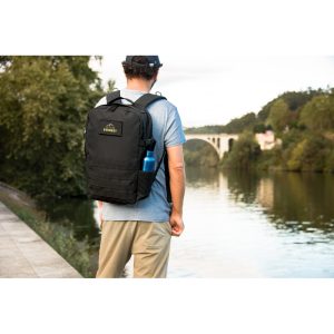 Mochila estilo militar em poliéster reciclado 600D, de alta densidade, com bolso para notebook 17.3" 21 L - Brinde Corporativo Personalizado | Enova