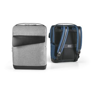 Mochila em 600D e c.sintético - Brinde Corporativo Personalizado | Enova