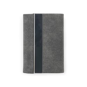 Conjunto composto por um porta-cartões e chaveiro, ambos em metal e poliéster reciclado (30% rPET) - Brinde Corporativo Personalizado | Enova