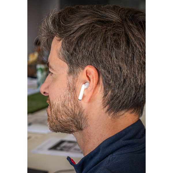 Fones de ouvido wireless em ABS 100% reciclado e bambu com autonomia de 5h - Brinde Corporativo Personalizado | Enova