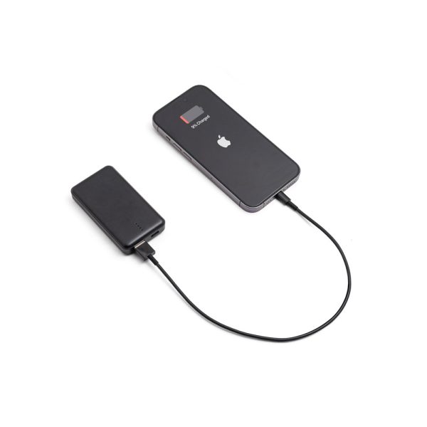 Bateria portátil em ABS 100% reciclado e capacidade de 4.000 mAh - Brinde Corporativo Personalizado | Enova