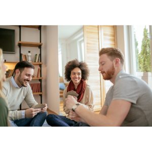 Baralho de 54 cartas clássicas em papel kraft - Brinde Corporativo Personalizado | Enova