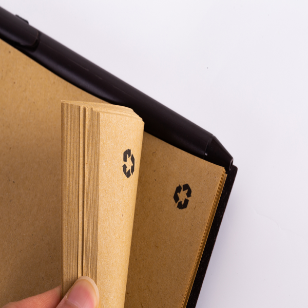 Mini Caderno Capa em PP c/ Caneta - Brinde Corporativo Personalizado | Enova