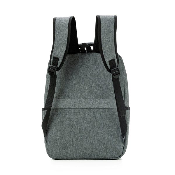 Mochila para notebook em Poliéster 600D - Brinde Corporativo Personalizado | Enova