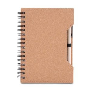 Caderno A6 capa em papelão reciclado com caneta - Brinde Corporativo Personalizado | Enova