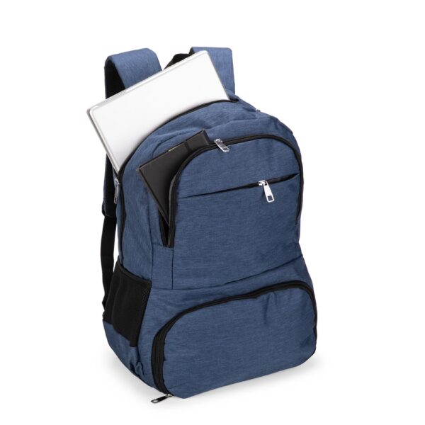 Mochila Poliéster 26L com Porta Notebook e Compartimento Térmico