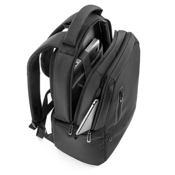 Mochila para notebook (17") em nylon 150D - Brinde Corporativo Personalizado