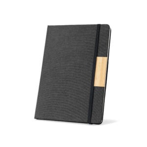 Kit com caderno A5 reciclado e caneta de bambu personalizado