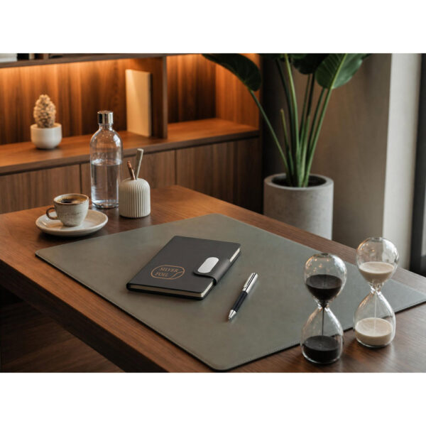 Kit com caderno A5 em PU e caneta de alumínio personalizado
