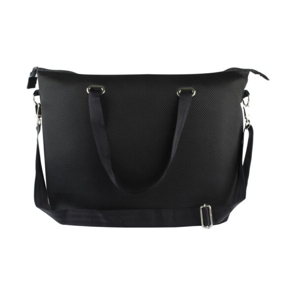 Bolsa esportiva e academia personalizada em tecido mesh preta com alças de mão e base reforçada