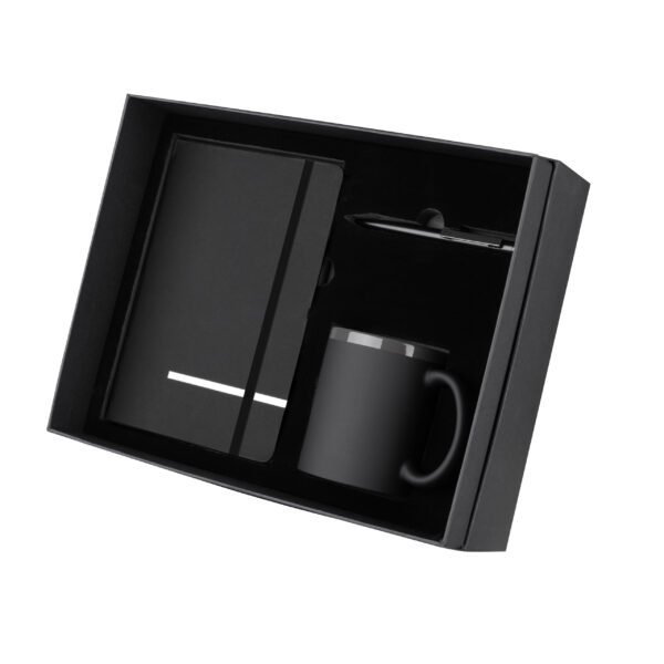 com-caixa-scaled-1.jpg Kit escritório personalizado com caderno A5, caneca de cerâmica e caneta