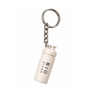 Chaveiro 3D Personalizado 3D100 em formato de coqueteleira bege com a marca do cliente