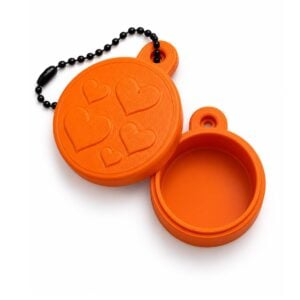 Porta-Joias Chaveiro 3D Personalizado 3D102 laranja aberto, tampa com corações em relevo